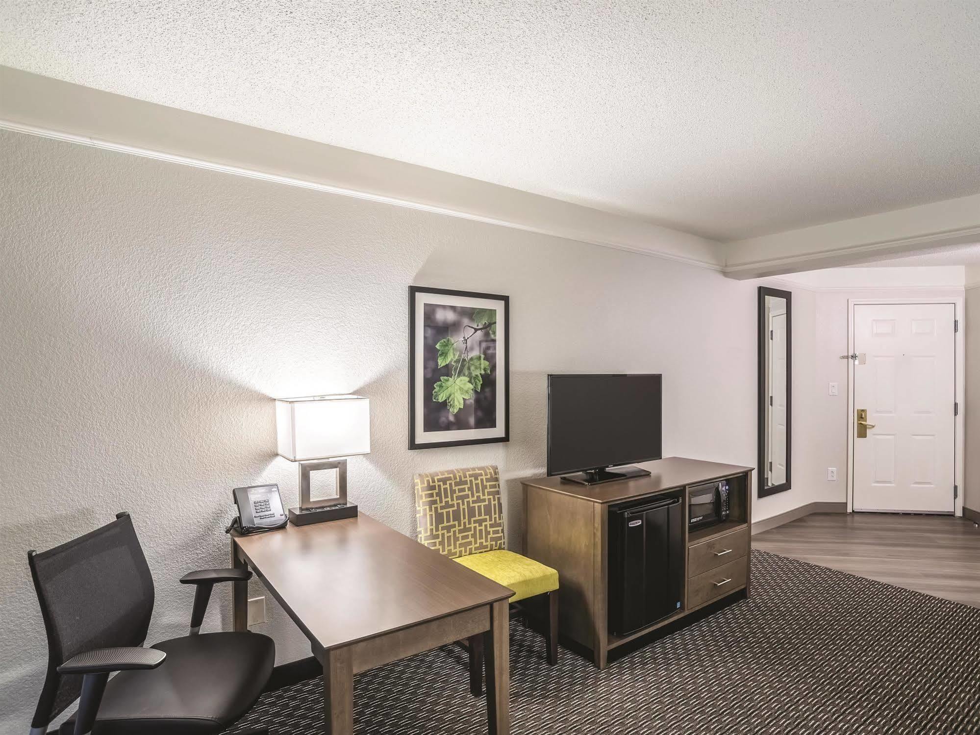 La Quinta By Wyndham Phoenix Chandler Esterno foto