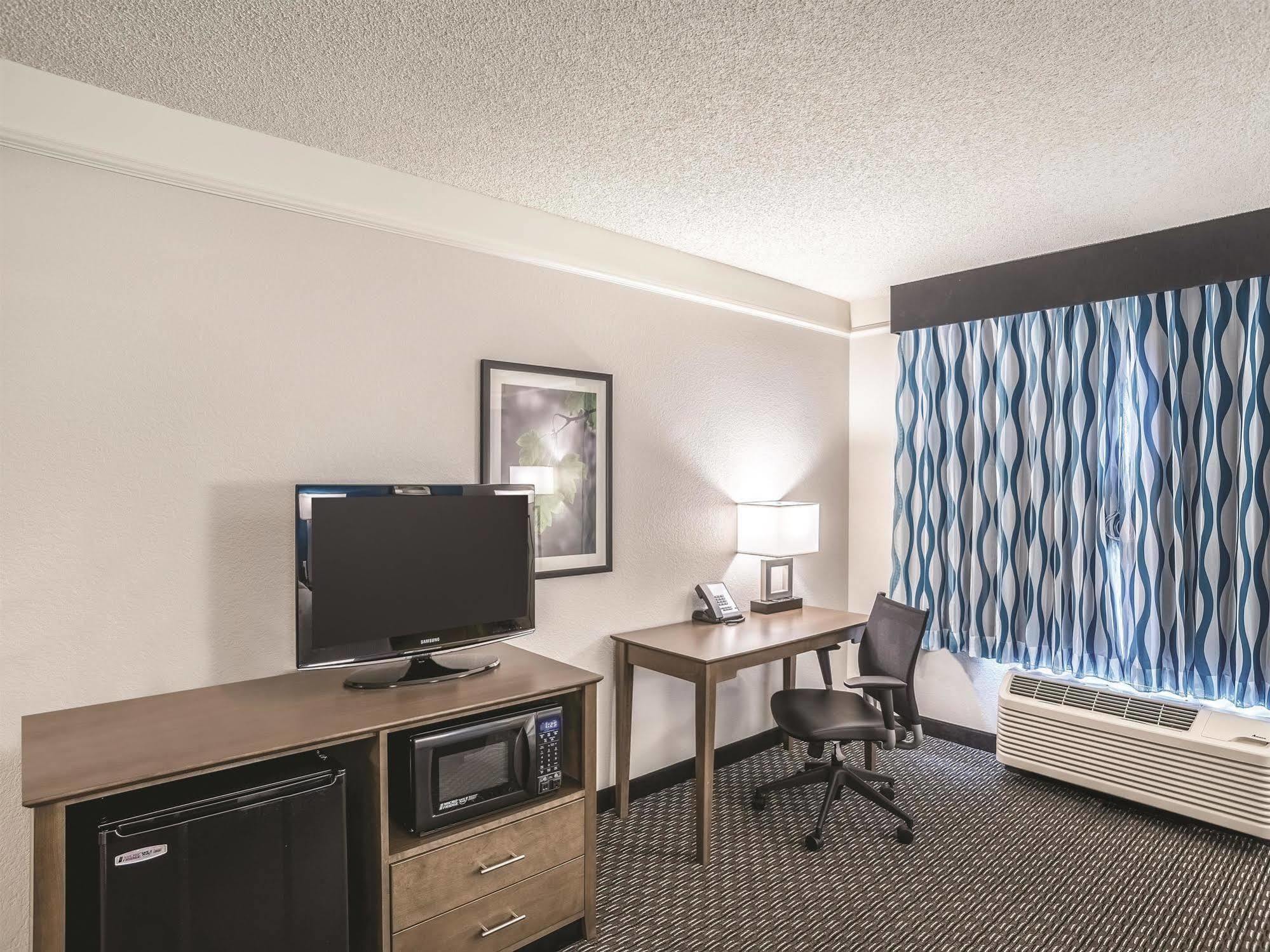 La Quinta By Wyndham Phoenix Chandler Esterno foto